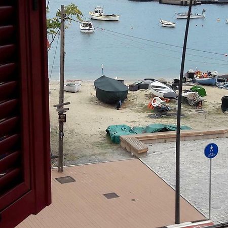 Residenza Lux Fronte Mare Διαμέρισμα Vado Ligure Εξωτερικό φωτογραφία