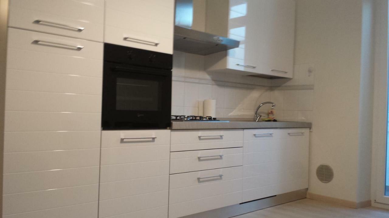 Residenza Lux Fronte Mare Διαμέρισμα Vado Ligure Εξωτερικό φωτογραφία