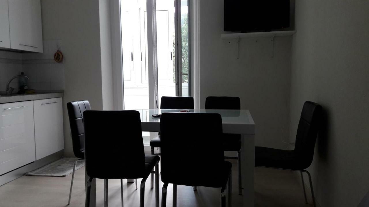Residenza Lux Fronte Mare Διαμέρισμα Vado Ligure Εξωτερικό φωτογραφία