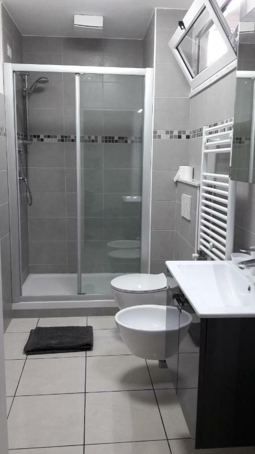 Residenza Lux Fronte Mare Διαμέρισμα Vado Ligure Εξωτερικό φωτογραφία