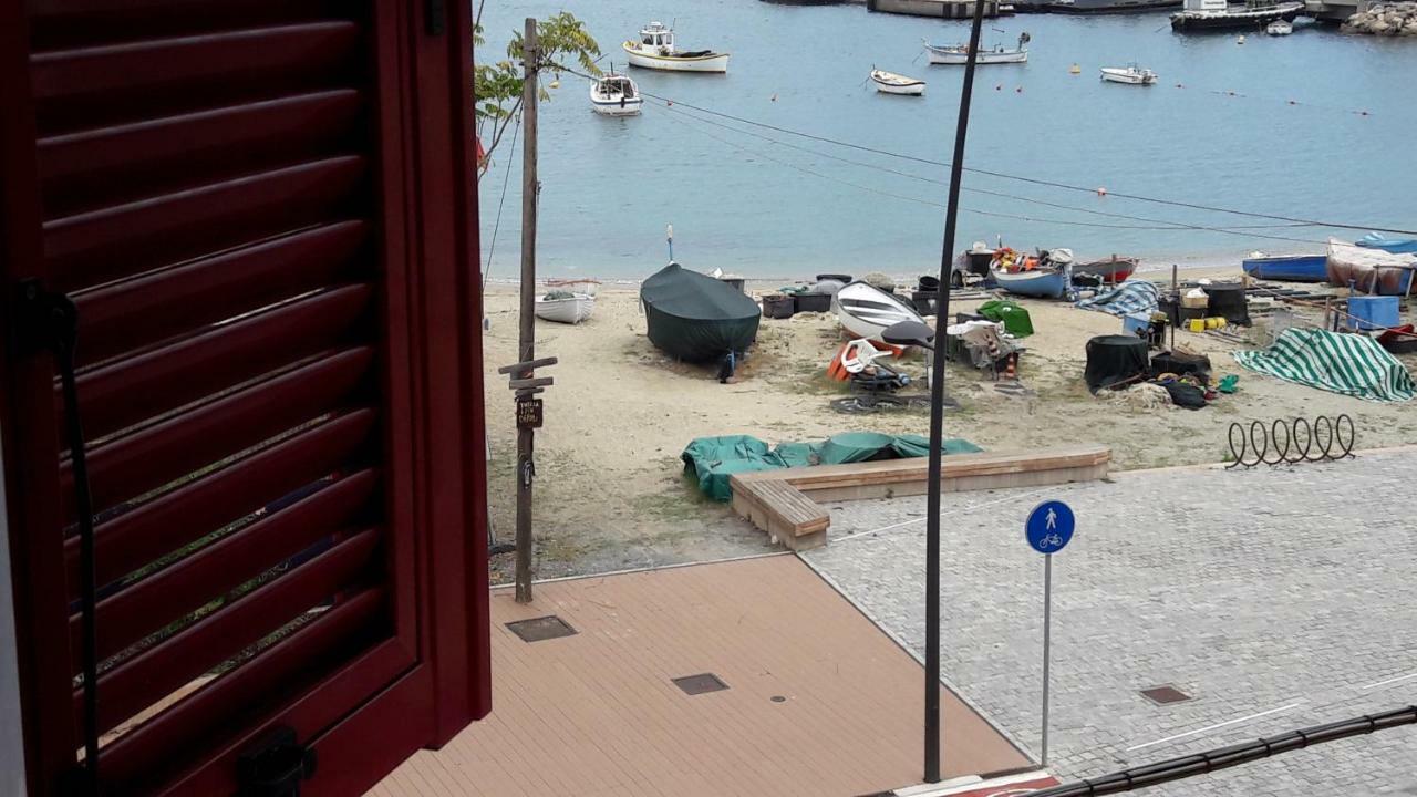 Residenza Lux Fronte Mare Διαμέρισμα Vado Ligure Εξωτερικό φωτογραφία